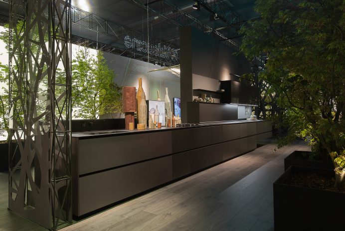 valcucine_stand_rho-1