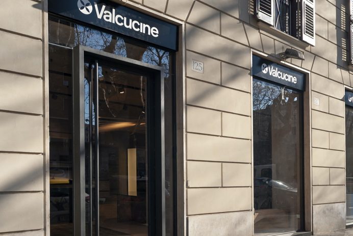 Valcucine kitchens showroom in Rome