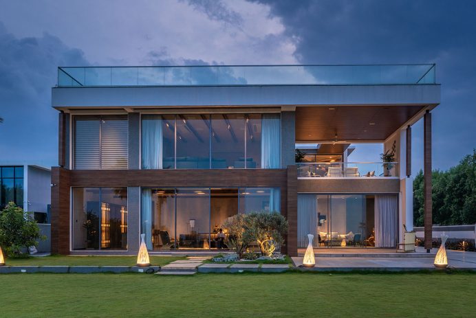 holiday luxury villa